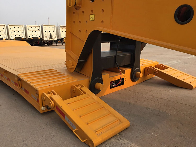 removable gooseneck trailer